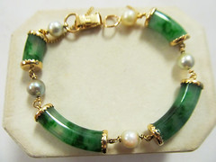 Ming's Unmarked Jade Pearl Bracelet