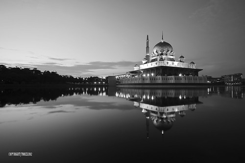 Masjid Putra, Putrajaya.