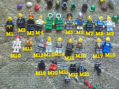 minifigs-from-yard-sale