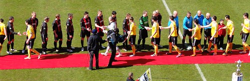 Crusaders FC and Derry City Hand shake