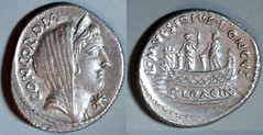 RRC 494/42b L.MVSSIDIVS LONGVS Mussidia Denarius. Concord, Shrine of Venus Cloacina with platform, 2 figures and altar. Rome 42BC.