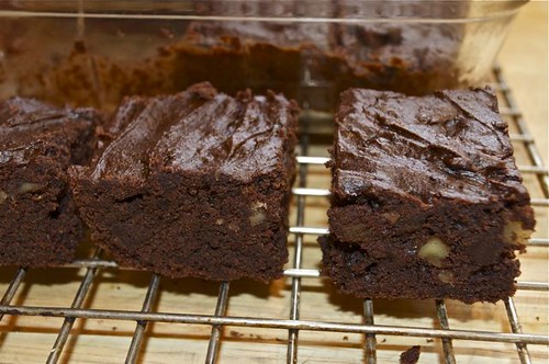 brownies with black beans & walnuts 16