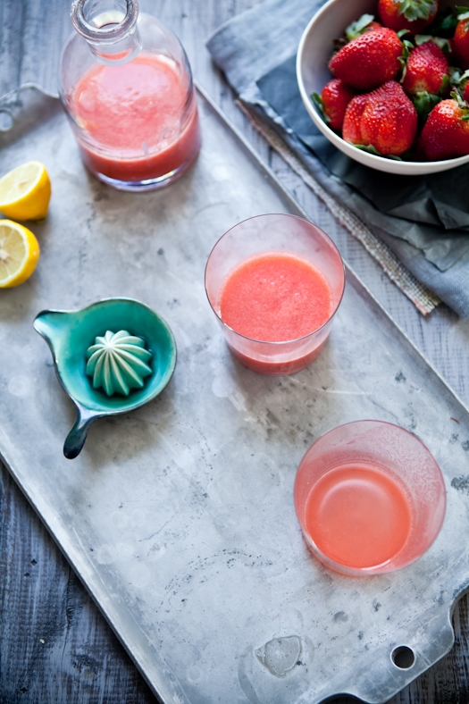 Rhubarb Strawberry Lemonade 