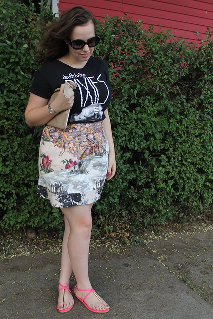 Pixies and Roses outfit: Band tee, mixed print skirt, Dolce Vita sandals, sparkly suede clutchPixies and Roses outfit: Band tee, mixed print skirt, Dolce Vita sandals, sparkly suede clutch