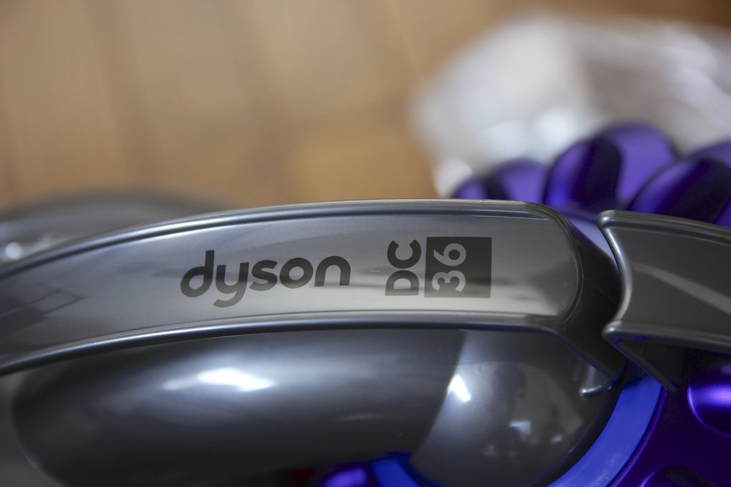 dyson DC36 Carbon Fibre Motorhead