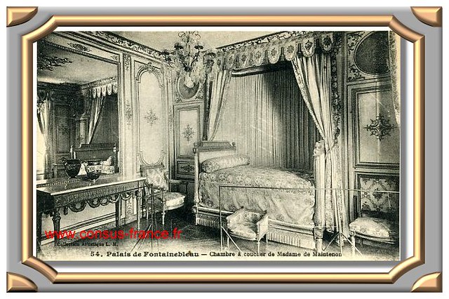 54 - Palais de FONTAINEBLEAU - Chambre à coucher de Madame de Maintenon - 70-150