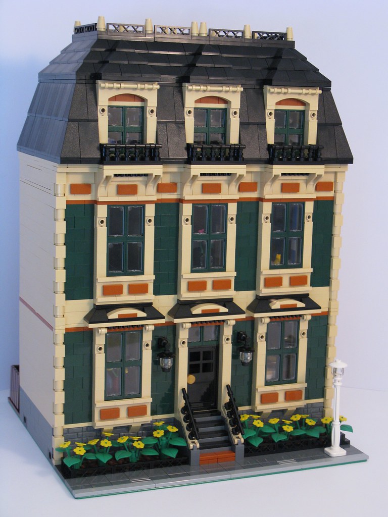 Tan LEGO Townhouse - Front