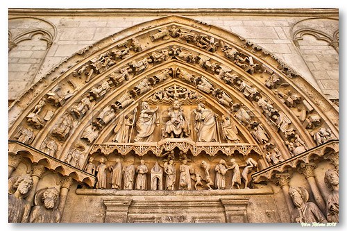 Tímpano da porta da Coroneria da catedral de Burgos by VRfoto
