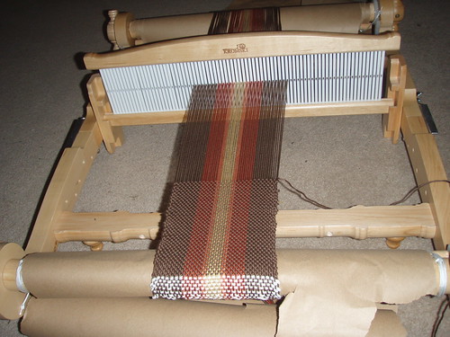 Weaving a bag