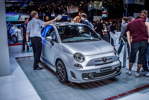 Abarth 695 Competizione HDR effect with only one picture in Lightroom