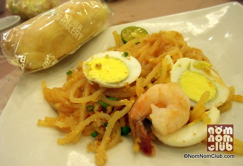 Max's Pancit Luglog with Cheese Roll