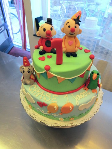 Bumba Birthday Cake by CAKE Amsterdam - Cakes by ZOBOT