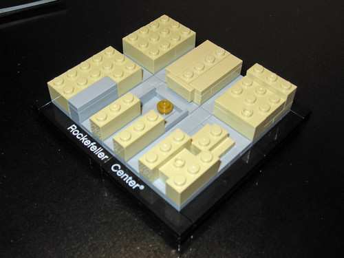 Lego Architecture 21007 - Rockefeller Center