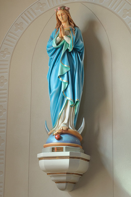 Church of the Risen Savior (Saint Joseph), in Rhineland, Missouri, USA - statue of the Blessed Virgin