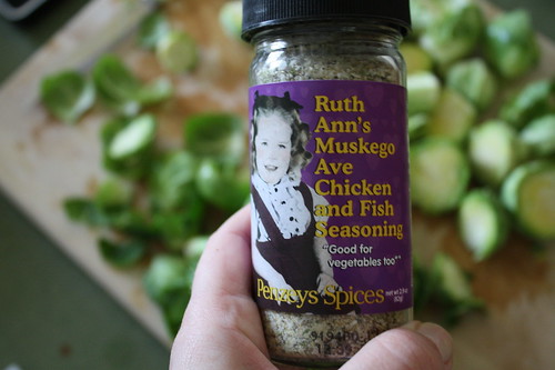 Penzey's Spice Ruth Ann's Muskego Ave Chicken and Fish Seasoning