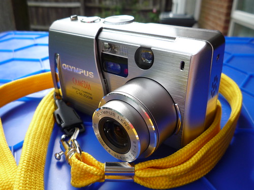 Olympus C-60 Zoom - Camera-wiki.org - The free camera encyclopedia
