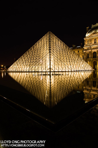 Louvre Night Shot