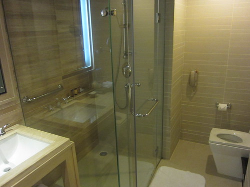 Sheraton Krabi Bathroom