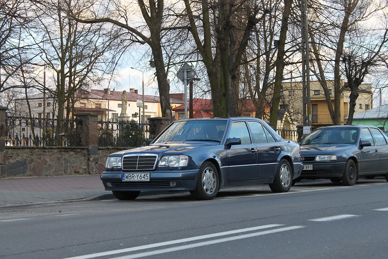 W124 500E BBS RSII 18 by Gienkas on Flickr
