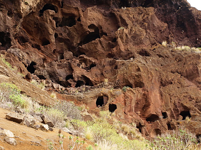Caves of the ancients, Tamadaba Natural Park, Gran Canaria