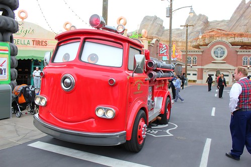 Cars Land characters