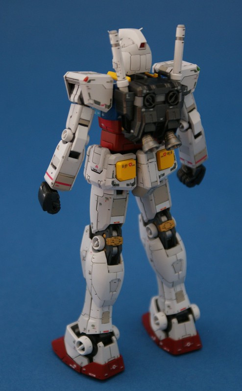 Real Grade 1/144 - RX-78-2 GUNDAM - Completed 5