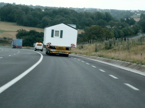 house on lorry