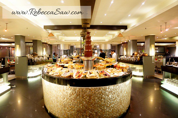 Ramadhan Hilton PJ-014