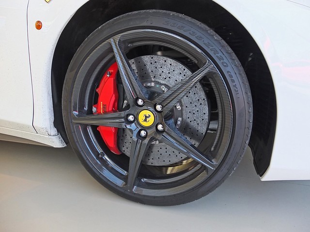 Ferrari 458 Spyder Carbon fibre wheels Fujifilm X10