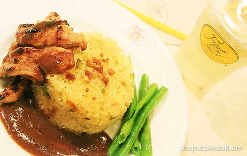 Pan-Seared Chicken Barbecue with Java Rice and Lemonade P150