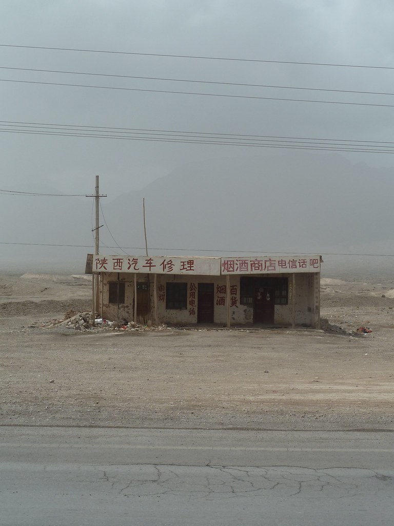 G-314 aprop d'Artutx (Xinjiang, Xina)