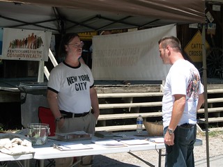 Member Jeff Hampton discussing the Renew East Kentucky campaign and Owen Electric Members' Bill of Rights with festival goers.  