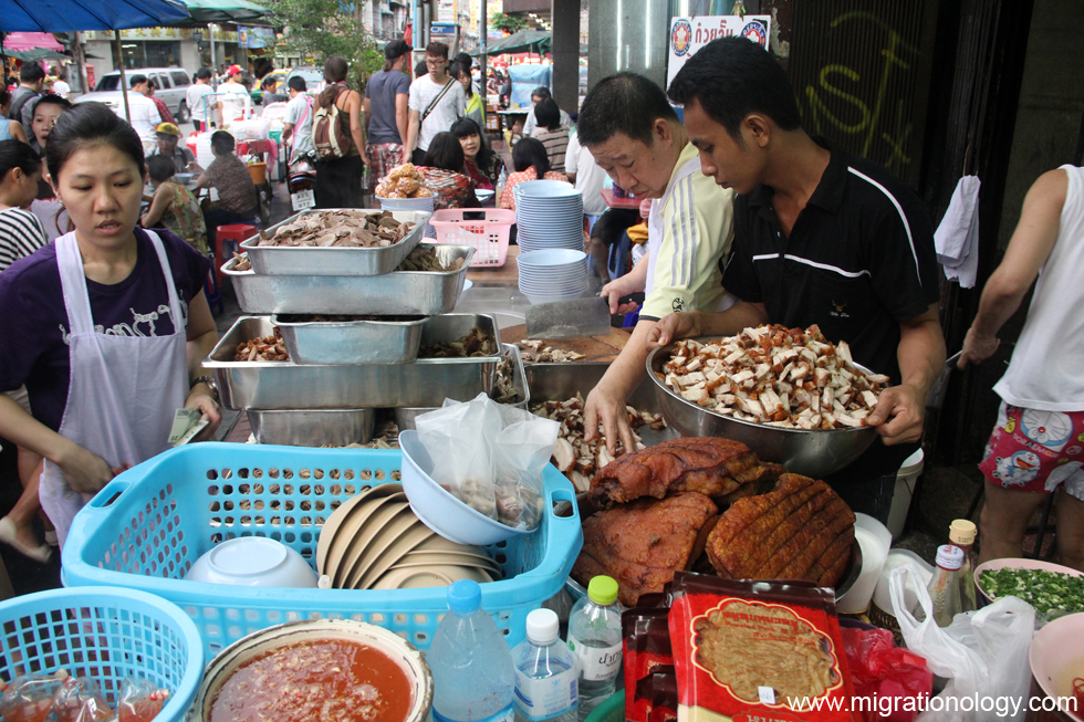 Delicious street food is always available in Yaowarat