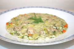 Dill soup with meatballs / Dillsuppe mit Bratwurstklößchen