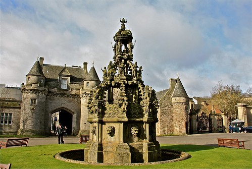 The Palace of Holyroodhouse 03