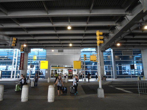 John F. Kennedy Airport, Queens, New York 2012, USA - www.meEncantaViajar.com by javierdoren