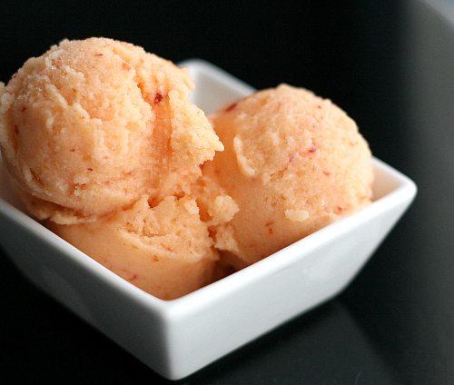 peach ice cream
