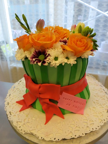 Flower Bouquet Birthday Cake by CAKE Amsterdam - Cakes by ZOBOT