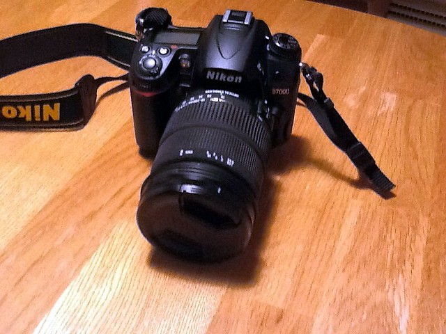 Nikon D7000 with Sigma 18-200 Lens