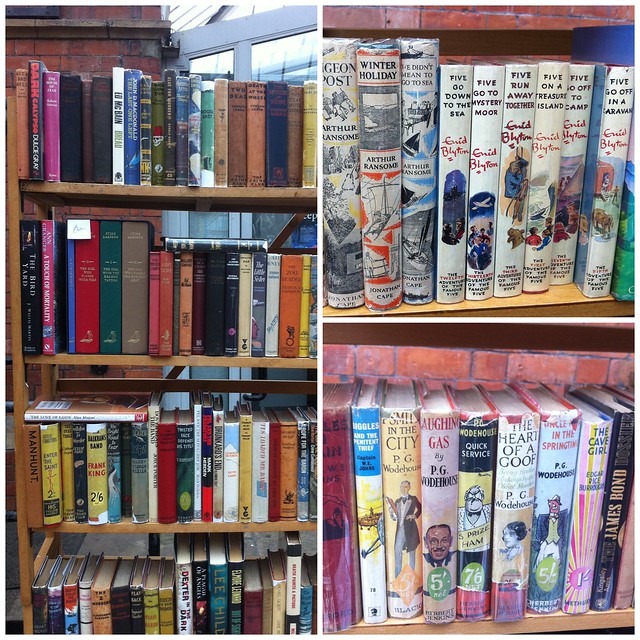 vintage books Tynemouth market