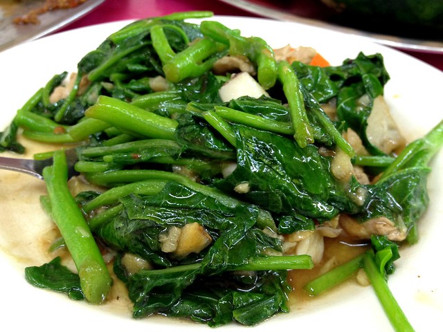 Stir Fried Kai Lan with Pork and Garlic