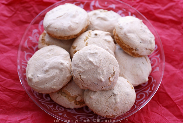 Anise and lavender cookies