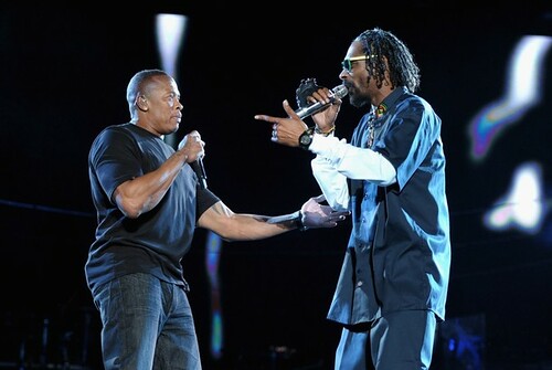 Dr. Dre & Snoop Dogg perform at Coachella 2012 with Eminem, 50 Cent, Kendrick Lamar, Wiz Khalifa and 2Pac’s Hologram