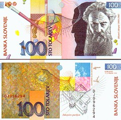 Slovenia-money