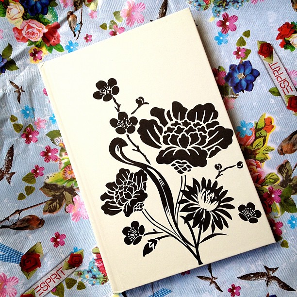 My sister bought me a #journal #gift #floral #black #cream