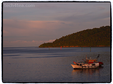 Sunrise at Kota Kinabalu. Taken with Olympus PEN E-P3 with 40-150mm kit lens using Frame effect.