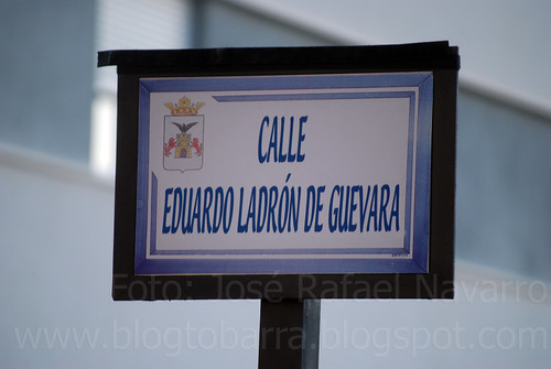 Placas: Calle Eduardo Ladrón de Guevara