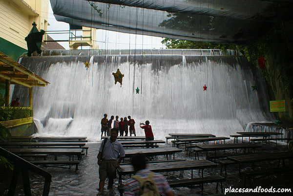 labassin-waterfall3