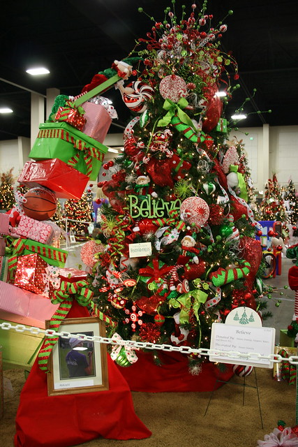 Decorating Christmas Tree, Elves Ignore OSHA Regulations | Flickr ...