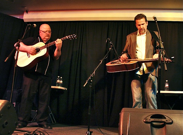 Jim Hurst and Rob Ickes in concert at Little River Inn.